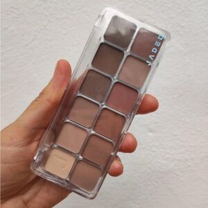 Jaded - Neutral Eyeshadow Palette